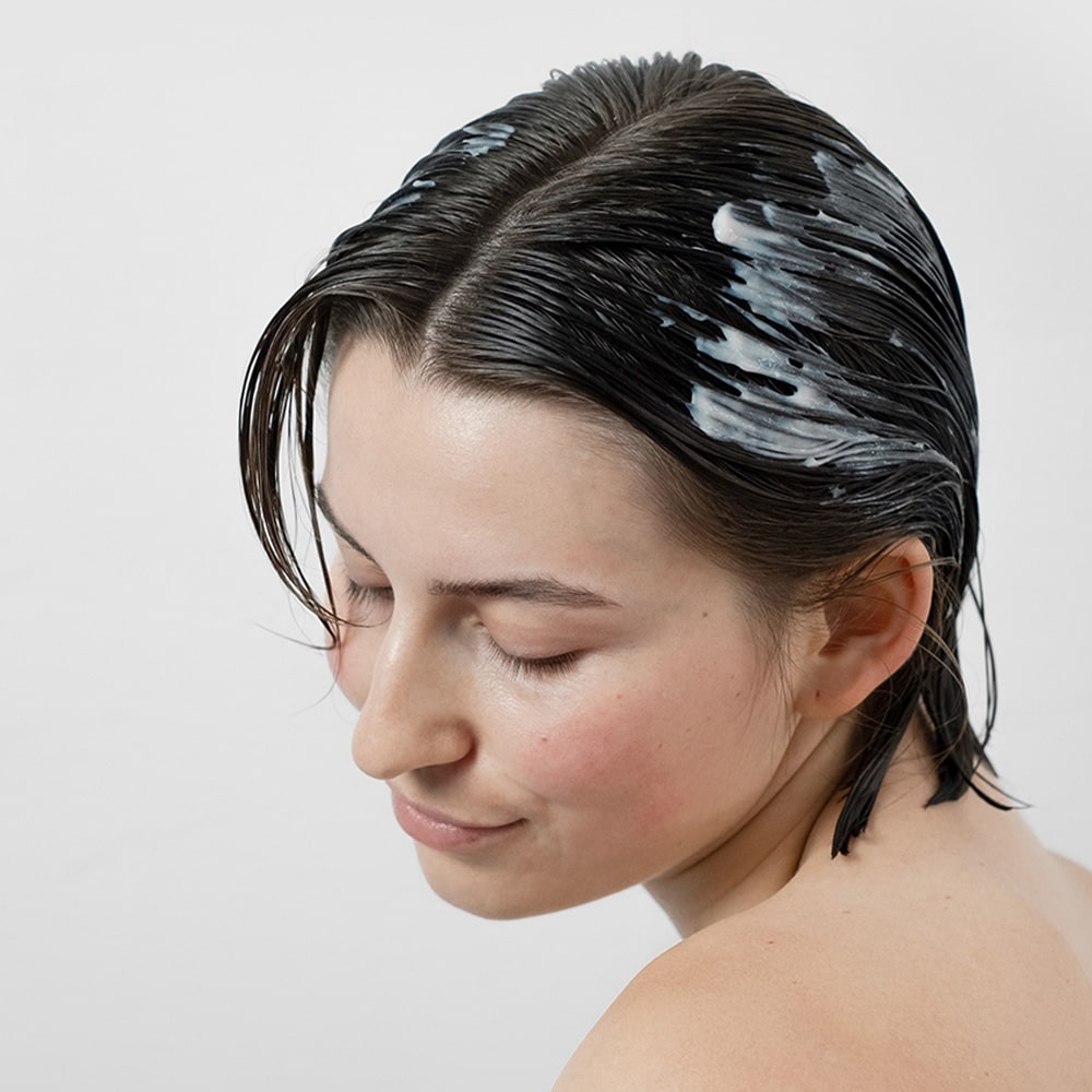10x Caffeine Strengthening Treatment - Baby Powder alternate view