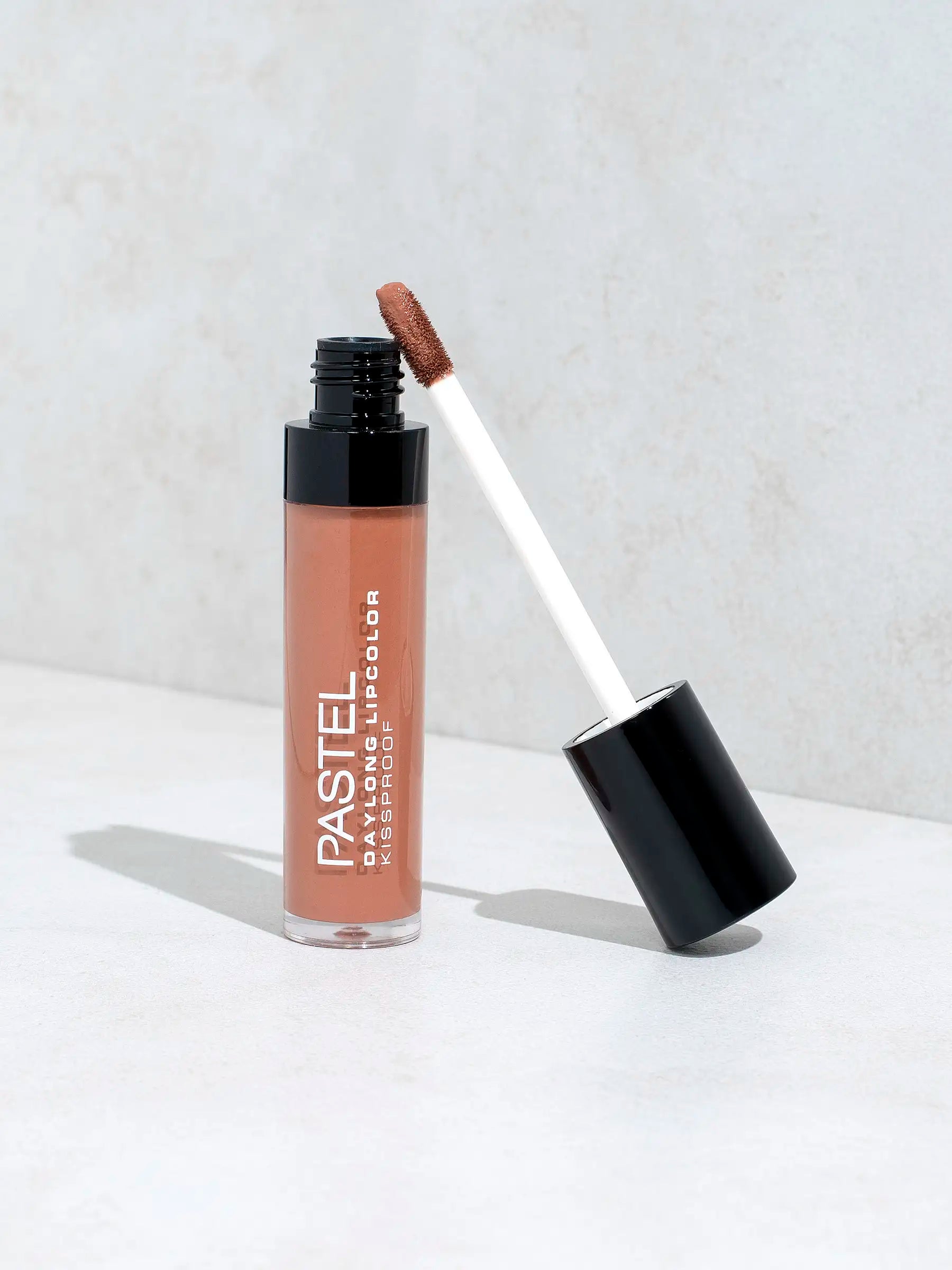 Pastel Daylong Lipcolor Kissproof view 4