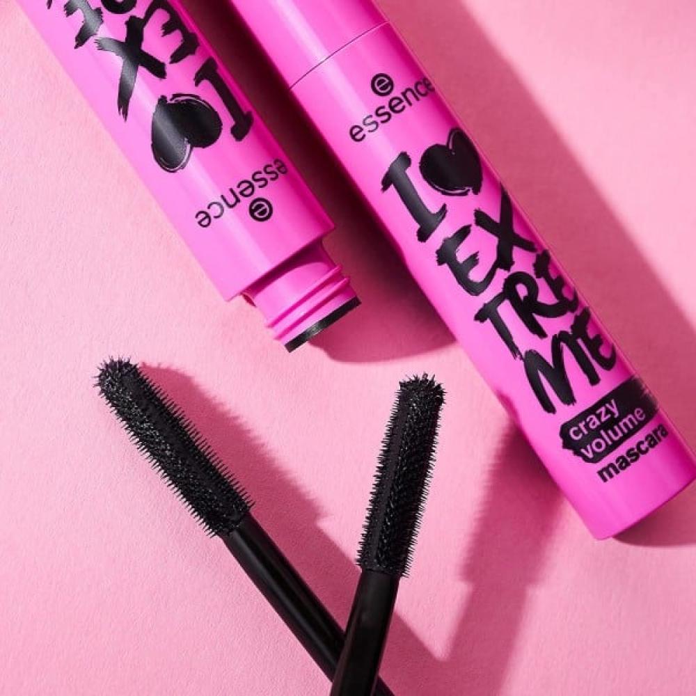 Essence I Love Extreme Crazy Volume Mascara - Black view 3