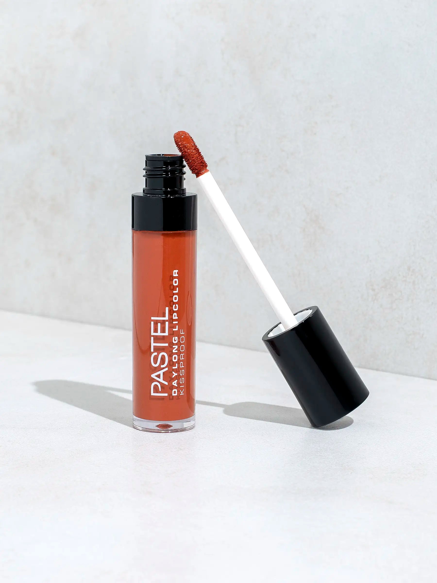 Pastel Daylong Lipcolor Kissproof view 3