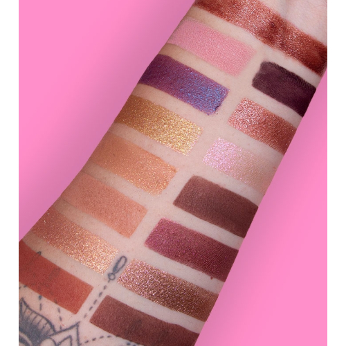 Pressed Pigment Eyeshadow Palette - Persuasion view 3