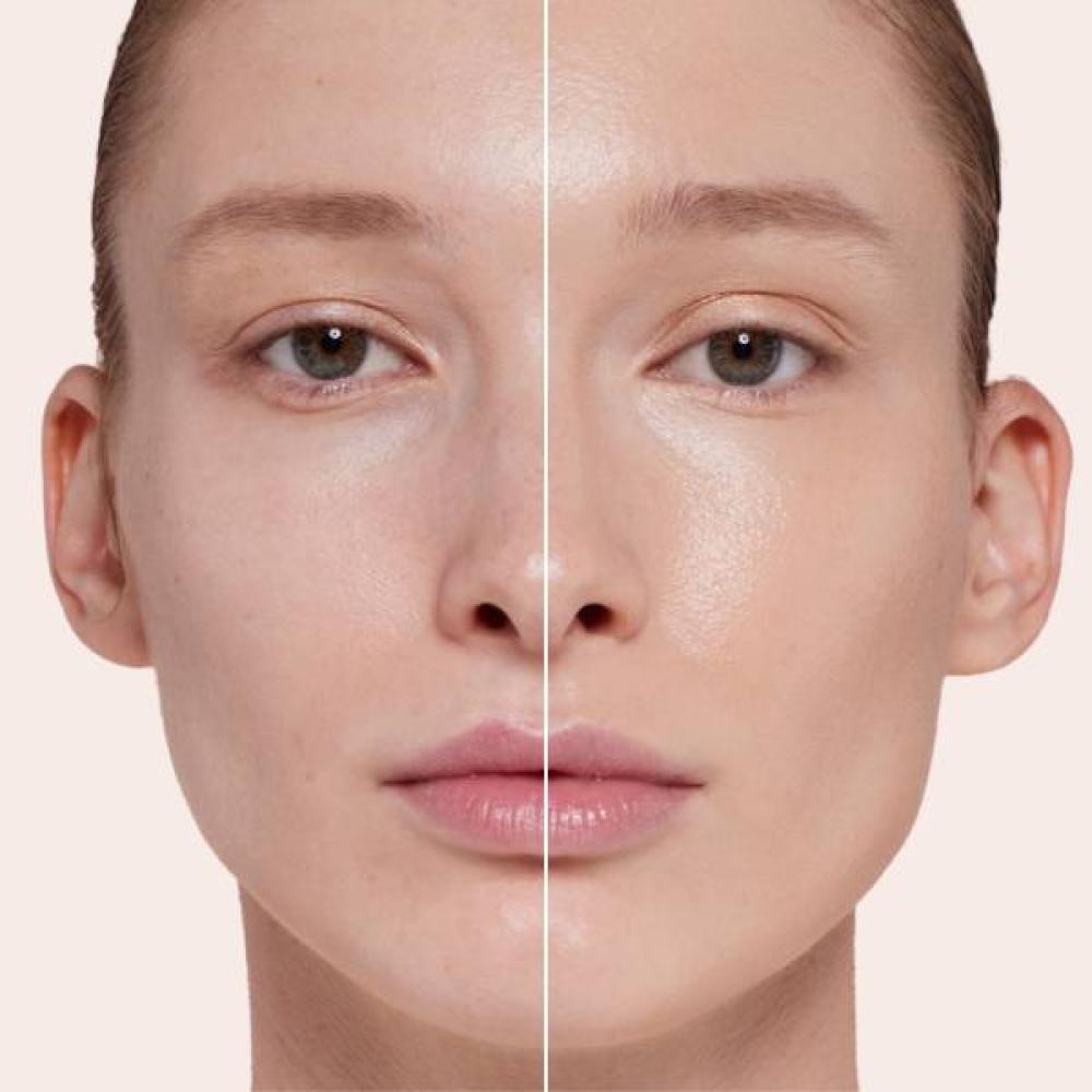 Loca Dreamy Glowy Skin Ultra Weightless Foundation view 3