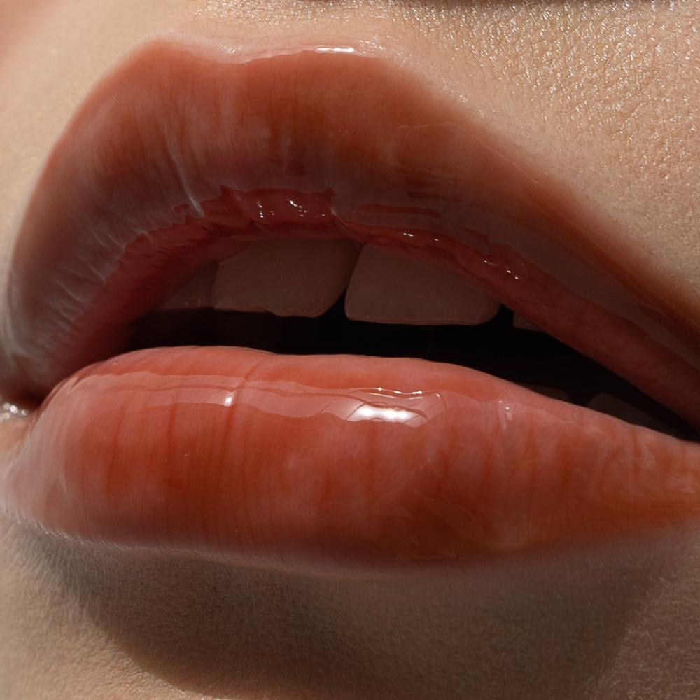 Loca Hydrating Lip Color view 10