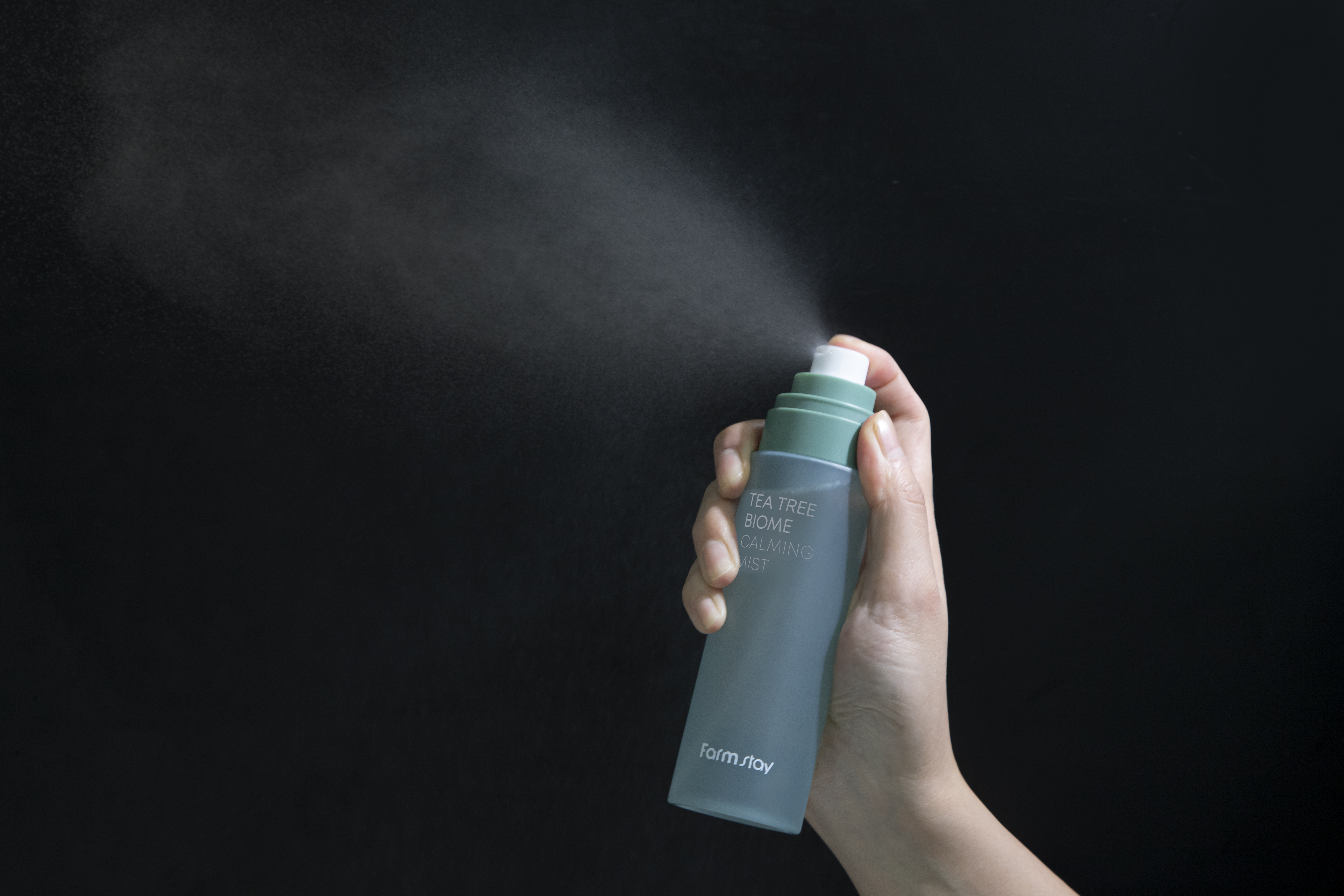 FARMSTAY TEA TREE BIOME CALMING MIST view 4