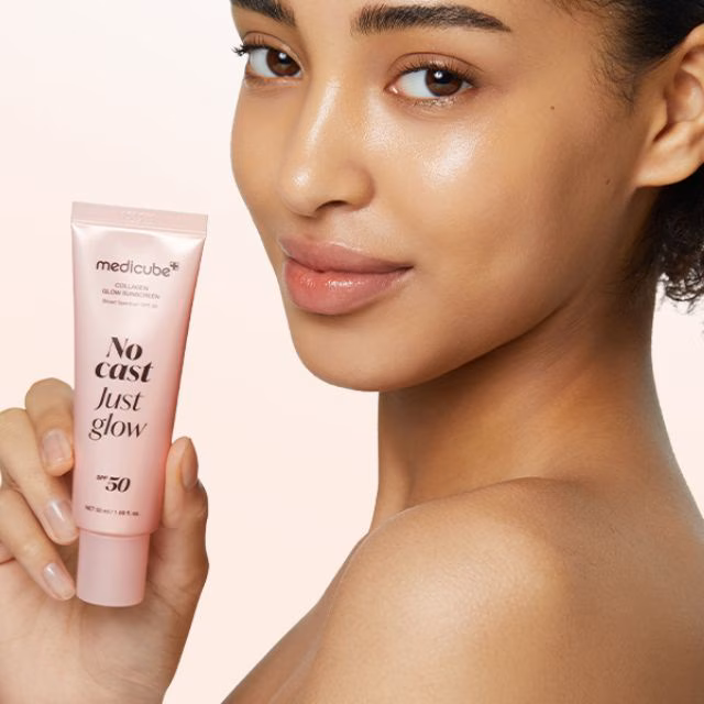 MEDICUBE COLLAGEN GLOW SUNSREEN SPF 50+ AP 50ML alternate view