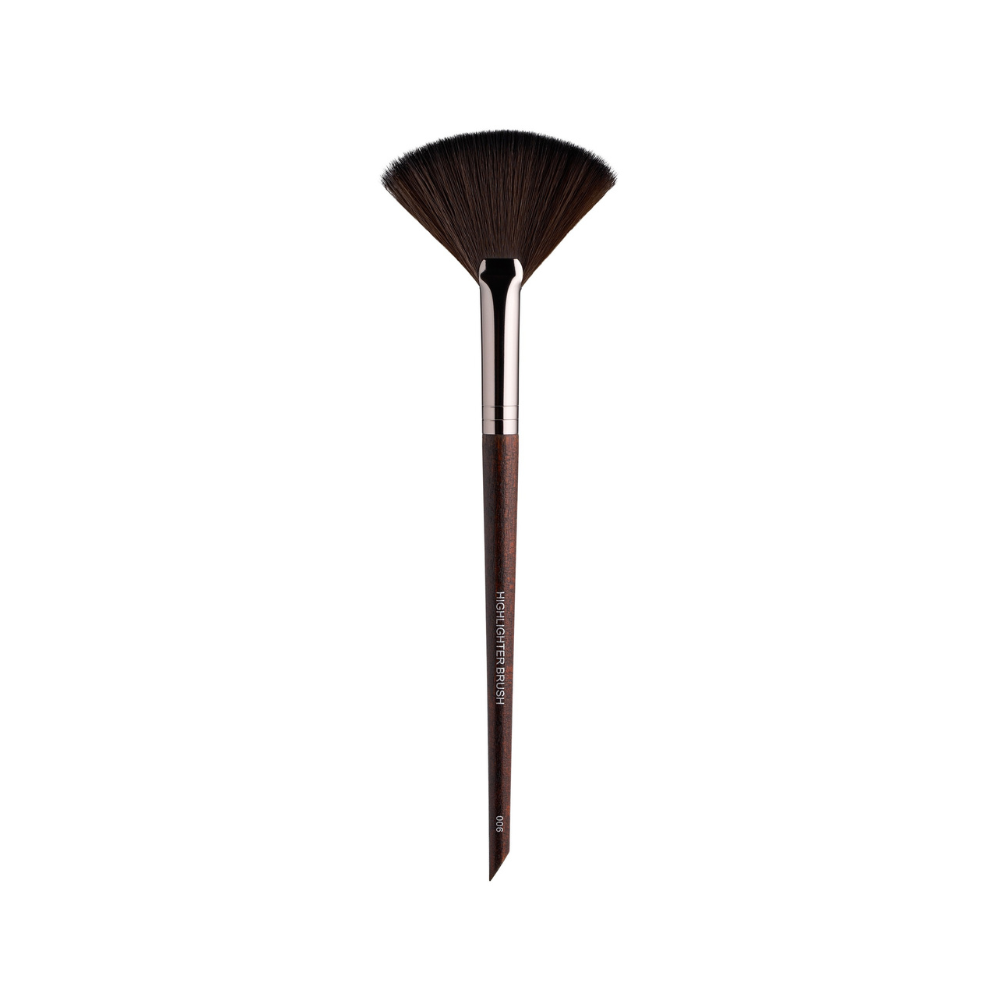 Bogenia Professional Highlighter Brush - 006