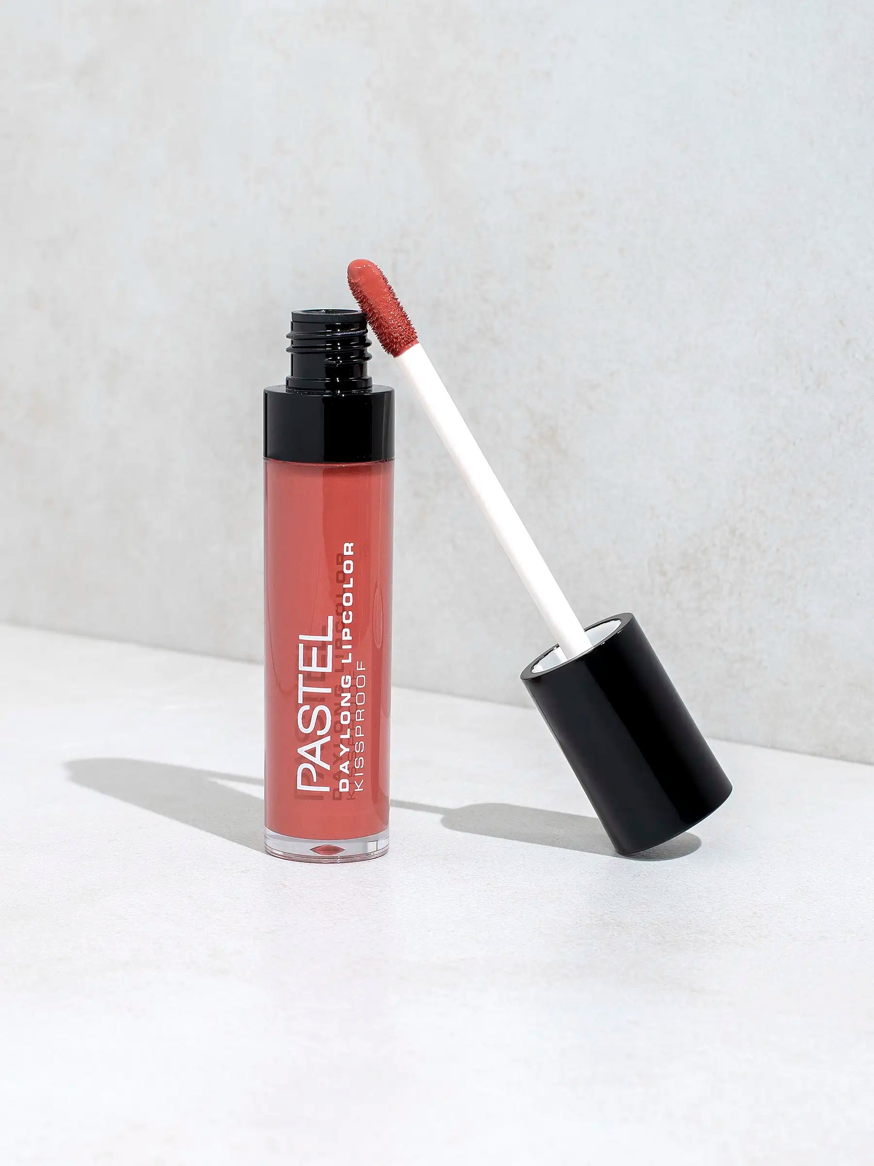 Pastel Daylong Lipcolor Kissproof view 5