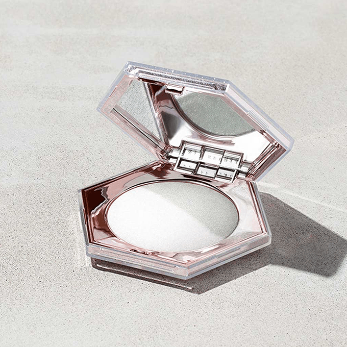 Fenty Beauty Diamond Bomb - How Many Carats alternate view