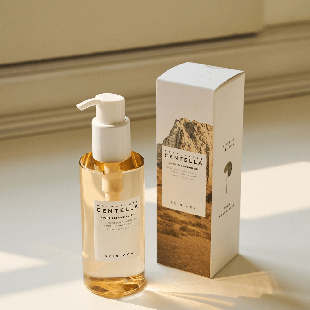 Skin1004 Madagascar Centella Light Cleansing Oil - 200ml view 3